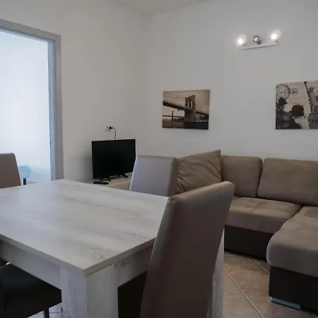 Budoniaffitti A Piedi Apartment *